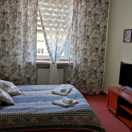 Hotel Piast Nysa Habitación foto